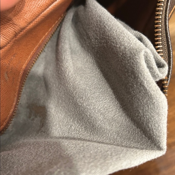 LOUIS VUITTON Monogram Boulogne 30 Shoulder Bag M51265 LV Auth BA278 +COA - Picture 13 of 17